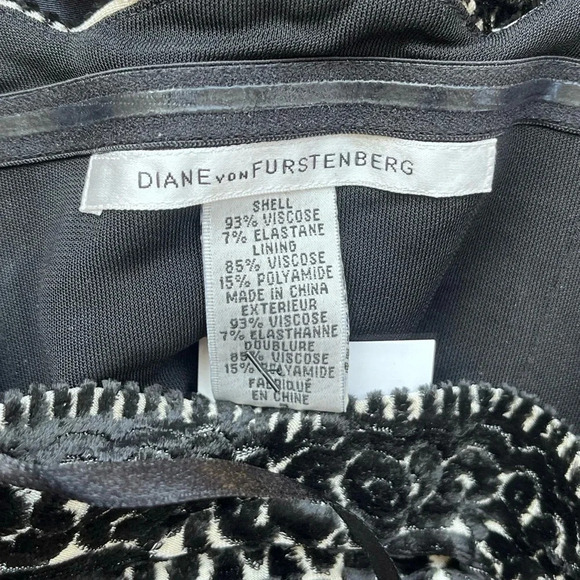 Diane von Furstenberg Black Cream Print Velvet Strapless Dress Women XS - Picture 9 of 9